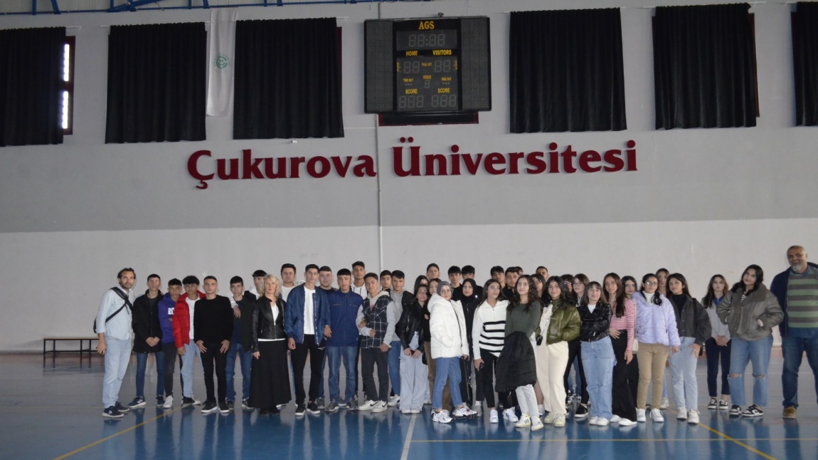 Okulumuz Öğrencilerinin Çukurova Üniversitesi Gezisi